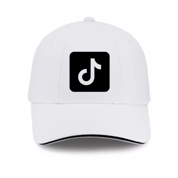 Кепка TikTok квадрат